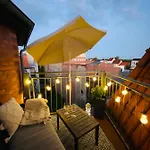 Lejlighed Cinema - 2-zi & Kueche, Balkon & Heimkino Magdeburg