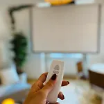 Cinema - 2-zi & Kueche, Balkon & Heimkino *