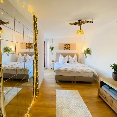 Apartment Xmas - Cinema - Balkon & Streams - 2-zi