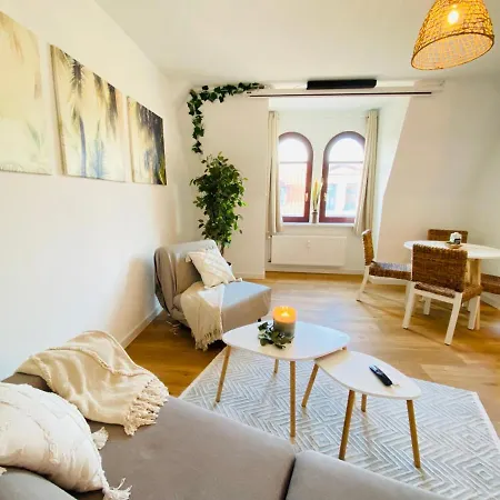 Apartman Home Cinema - 2-Zi & Kueche, Balkon & Heimkino