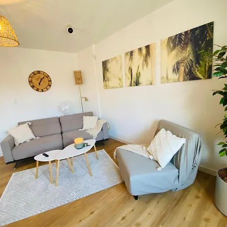 Apartment Cinema - Balcony - Wi-fi & Streams Magdeburg