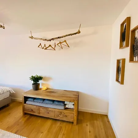 Home Cinema - 2-Zi & Kueche, Balkon & Heimkino Magdeburgo