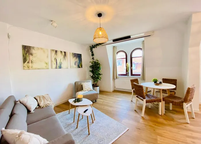 Home Cinema - 2-Zi & Kueche, Balkon & Heimkino Apartman *