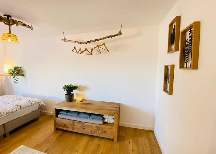 Home Cinema - 2-Zi & Kueche, Balkon & Heimkino Magdeburg