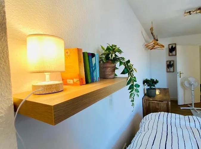 Home Cinema - 2-Zi & Kueche, Balkon & Heimkino *